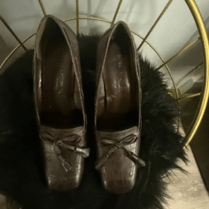 35. New York Transit Heels - (Women's 8M)